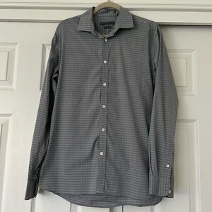John Varvatos Men’s dress shirt